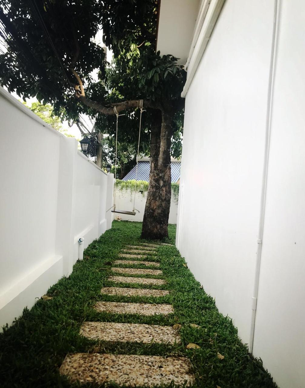 Vivi Bungalows Resort Nai Harn Exterior photo